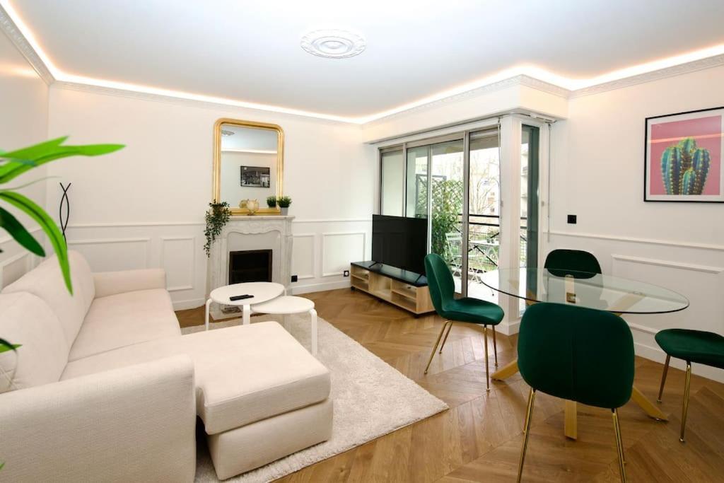 Parisian Style Apartment Maisons-Alfort Exterior photo